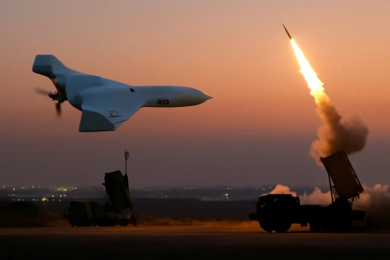 Shahed-136: por que o drone iraniano barato e em massa tem forçado EUA, Israel e países do Golfo a gastar bilhões em defesa e mudar estratégias