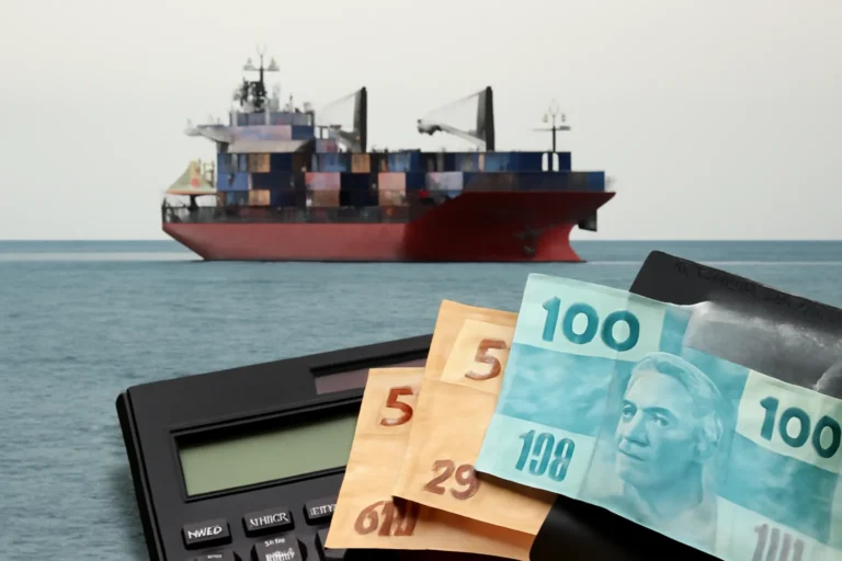 Como navios parados em rotas internacionais podem aumentar preços e afetar seu bolso no Brasil